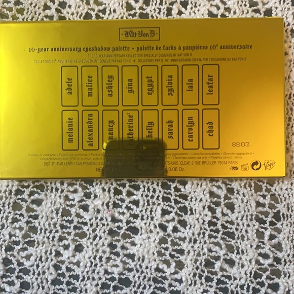 Kat Von D 10 year anniversary palette - Picture 7 of 7